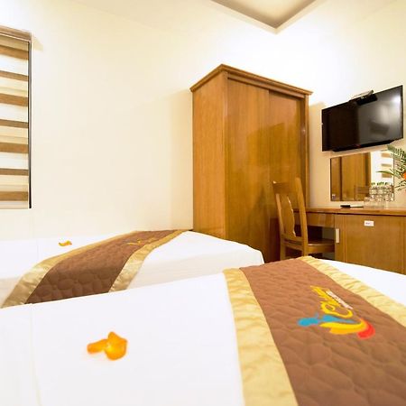 Charming Danang Hotel Bagian luar foto