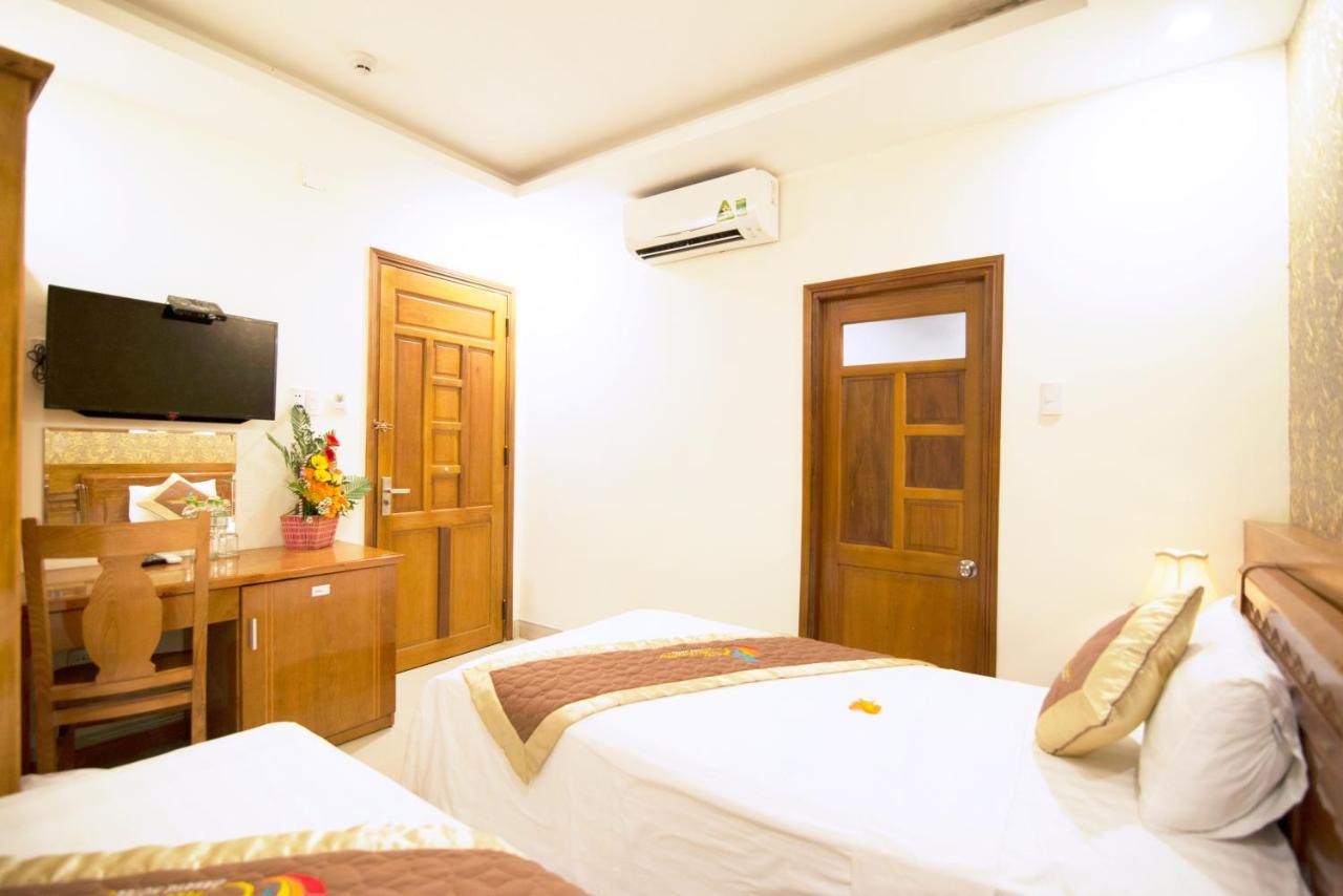 Charming Danang Hotel Bagian luar foto